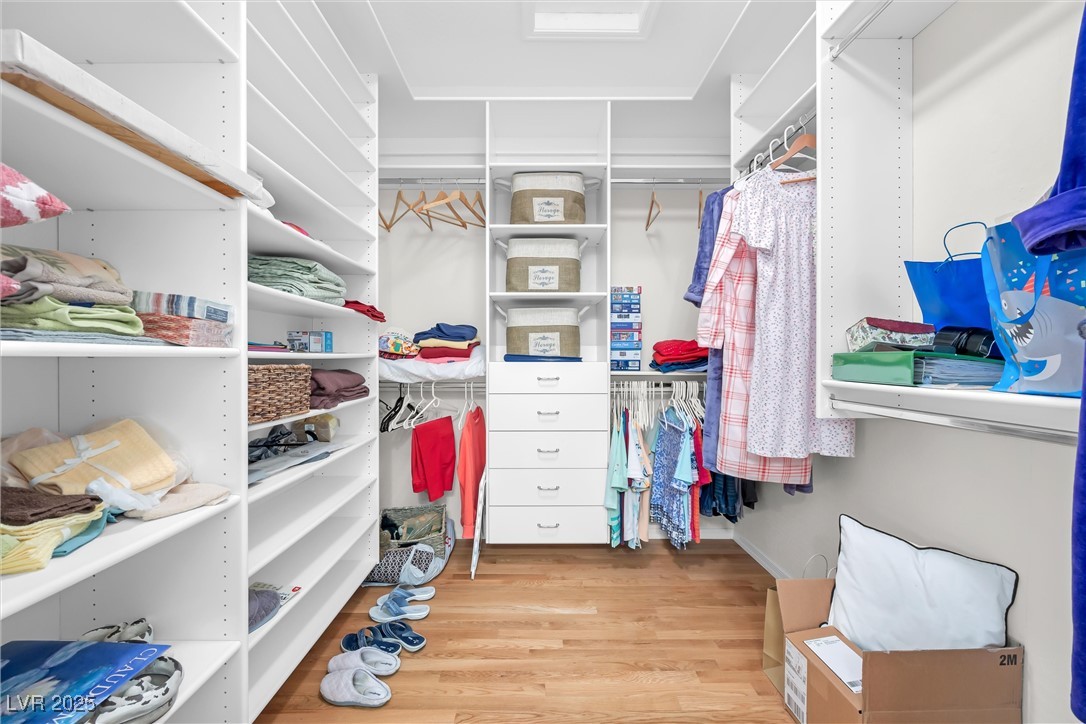 Henderson, Nevada 89044, United States, 2 Bedrooms Bedrooms, ,2 BathroomsBathrooms,Residential,Active,90415