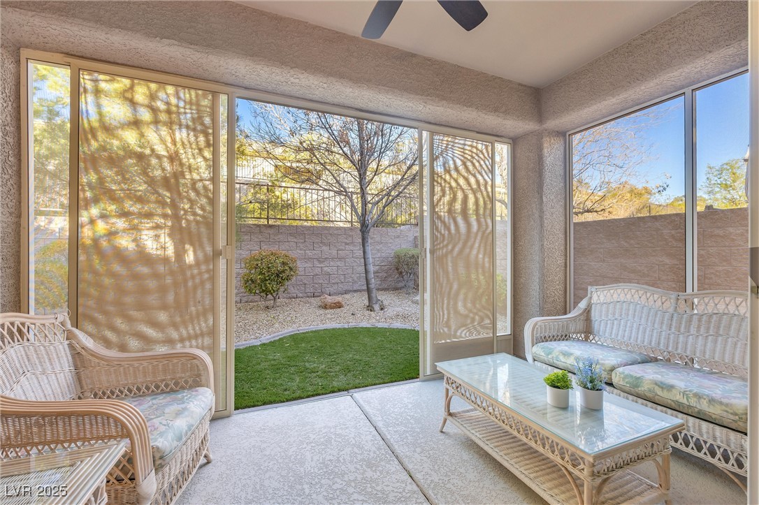 Henderson, Nevada 89044, United States, 2 Bedrooms Bedrooms, ,2 BathroomsBathrooms,Residential,Active,90415