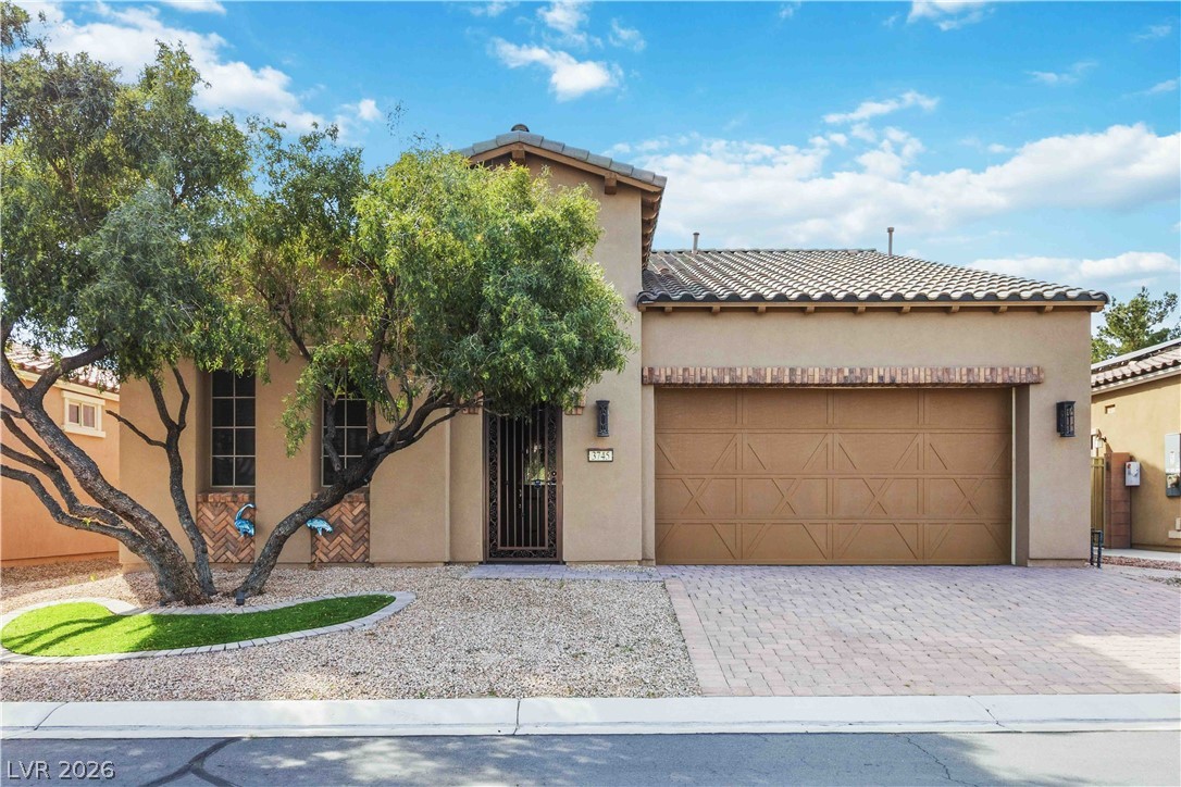 3745 Riviera Regal Avenue