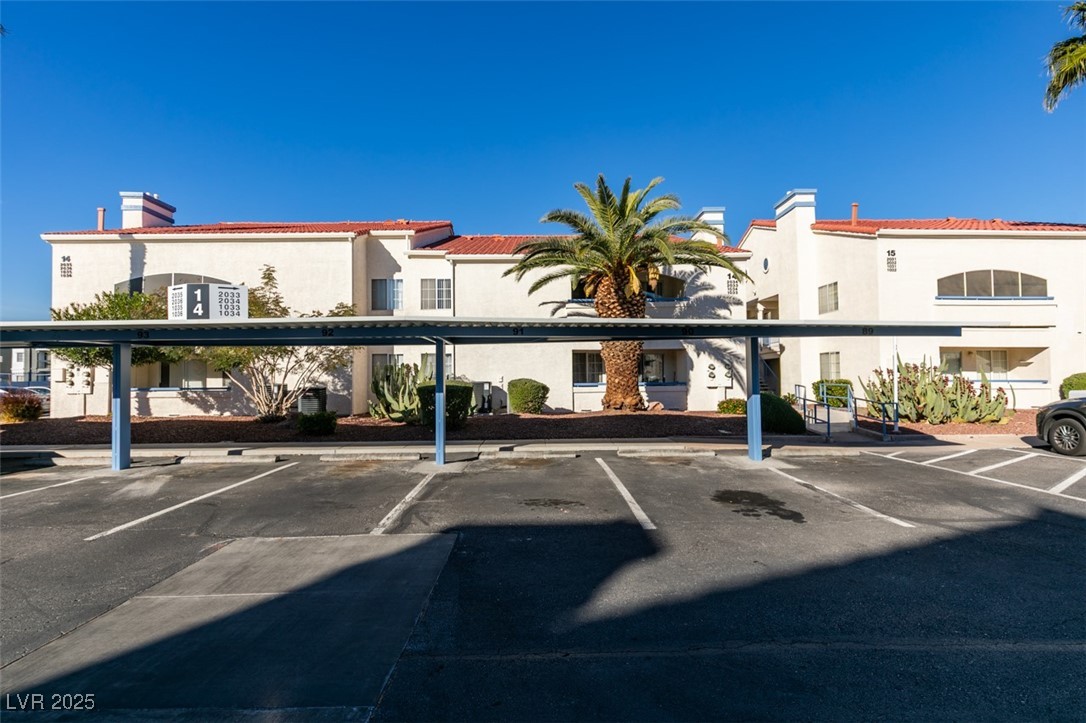 2725 S Nellis Boulevard 2034
