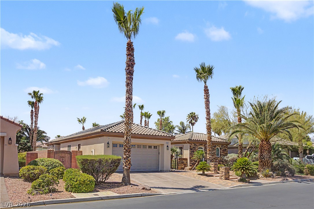 Properties 2 6891 GOOSE RIVER AVE