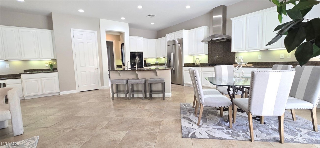 2752 Kilwinning Drive