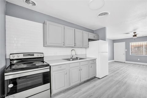 Tiny photo for 2527 Carroll Street, North Las Vegas, NV 89030 (MLS # 2783901)