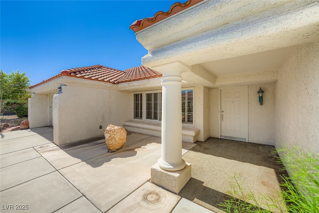 2517 Desert Butte Drive