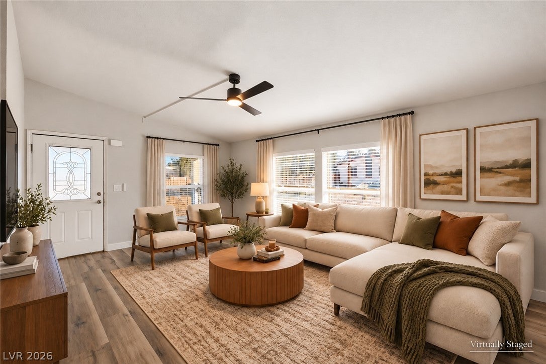 3661 E Navajo Boulevard