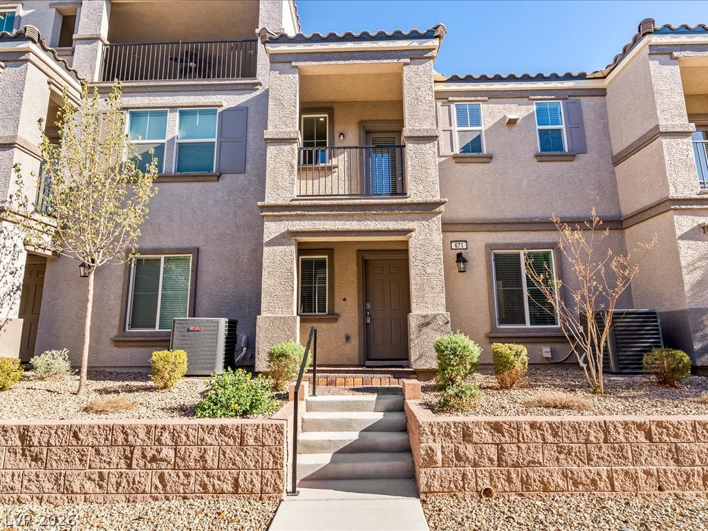 671 Foam Flower Lane