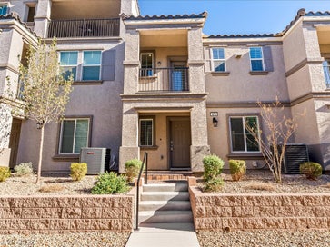 Properties 107 671 Foam Flower Lane Henderson NV 89015