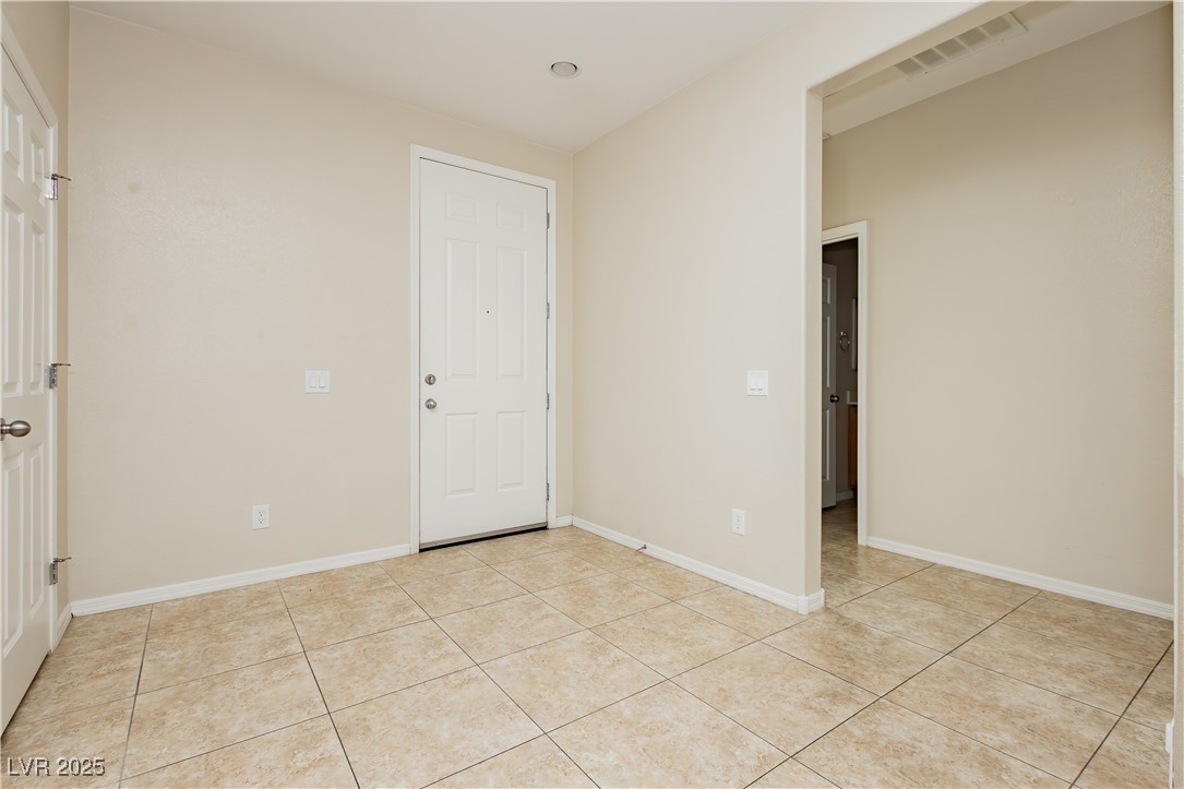 7220 Fairwind Acres Place