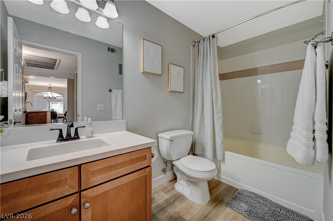 4400 S Jones Boulevard 2009