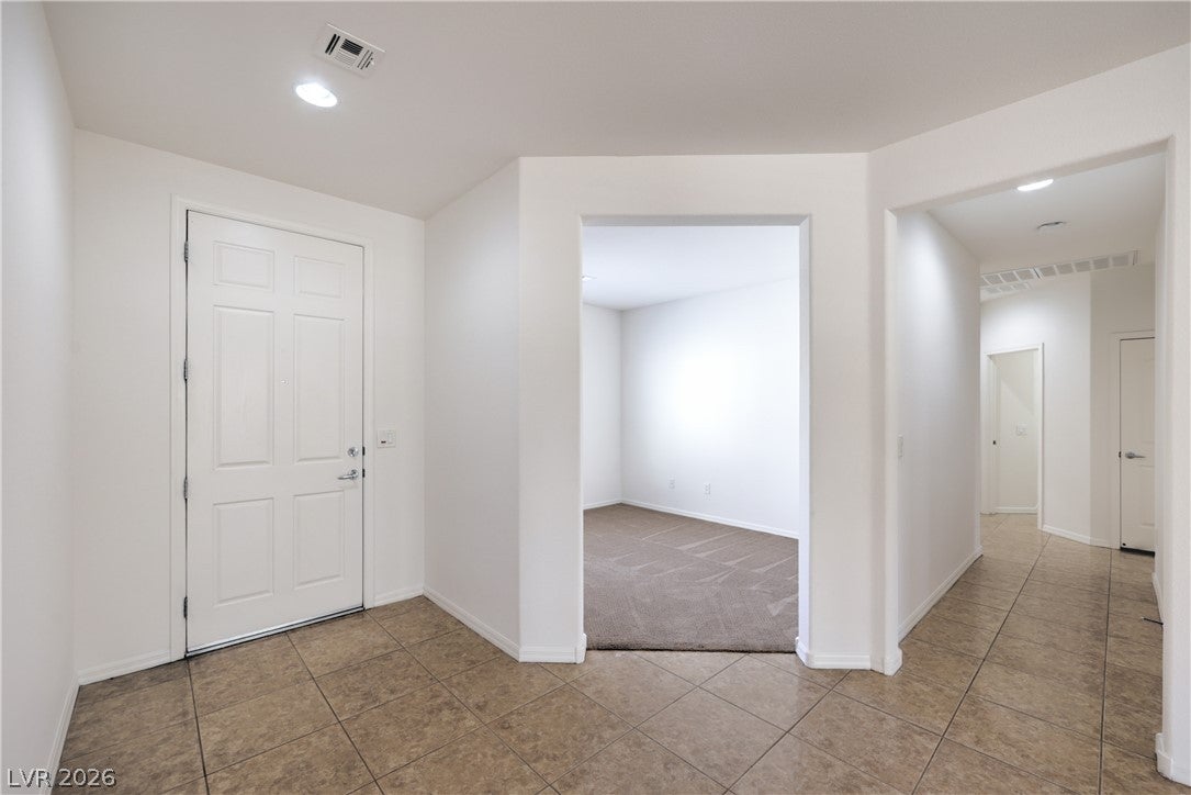 2079 Bliss Corner Street