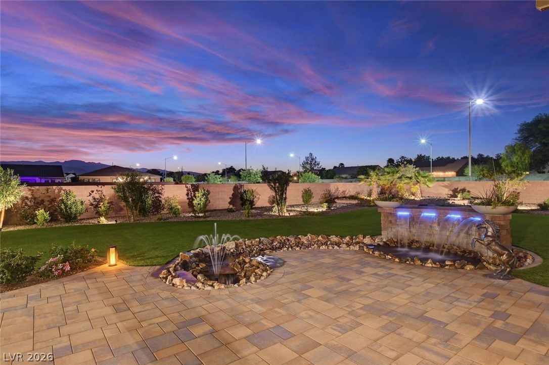 5702 Kings Bluff Avenue