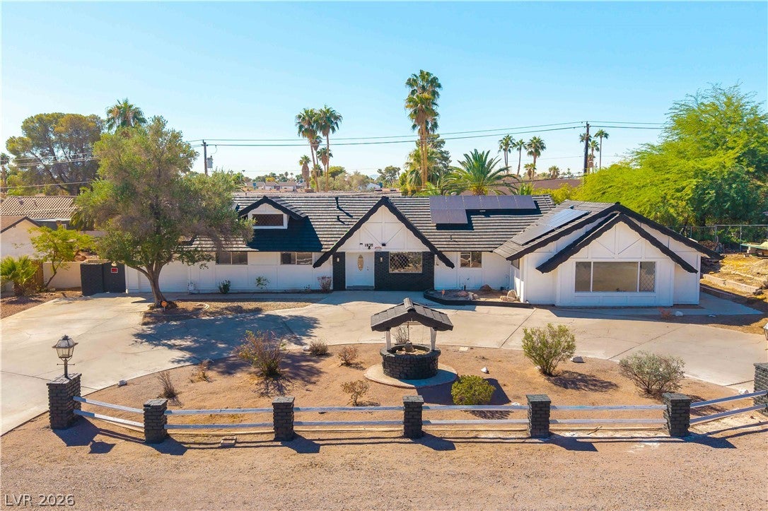1935 Gabriel Drive