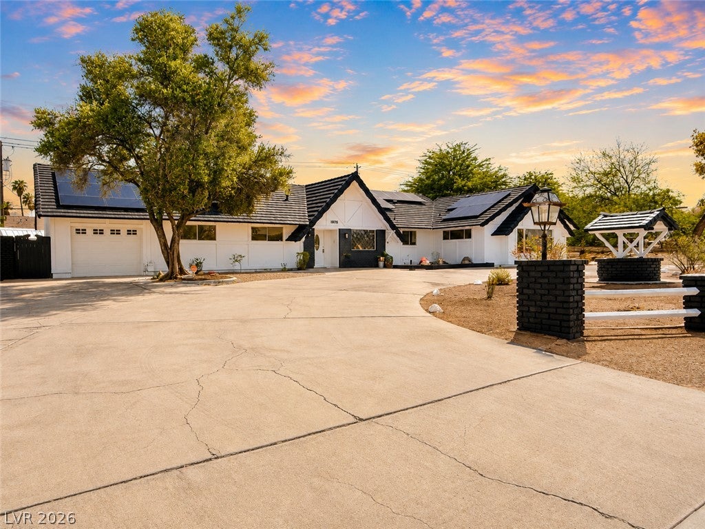 1935 Gabriel Drive
