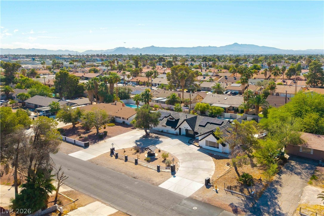 1935 Gabriel Drive