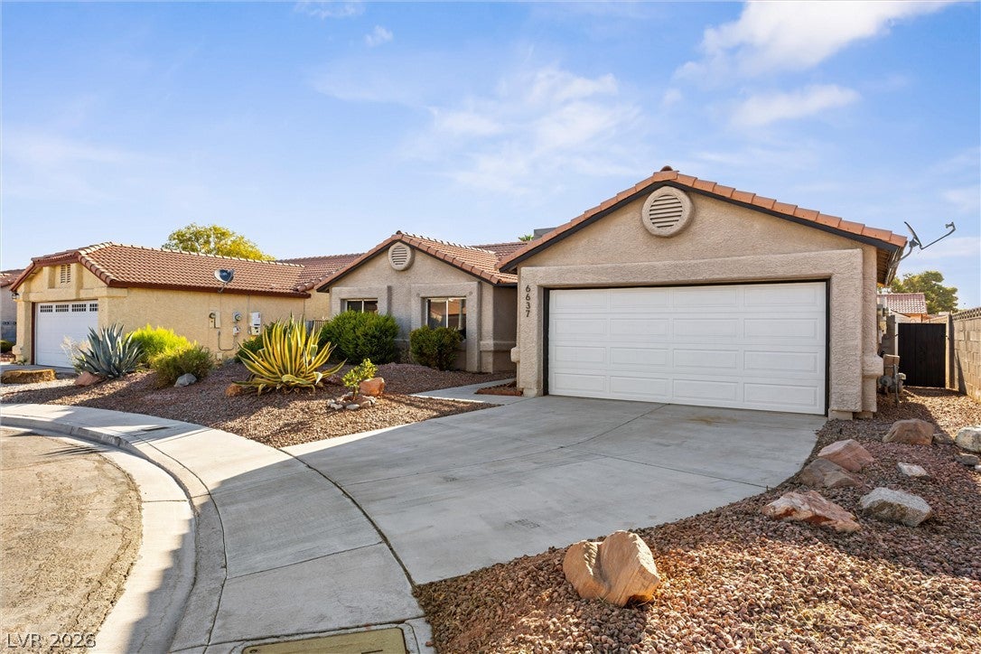 6637 Coastal Breeze Court