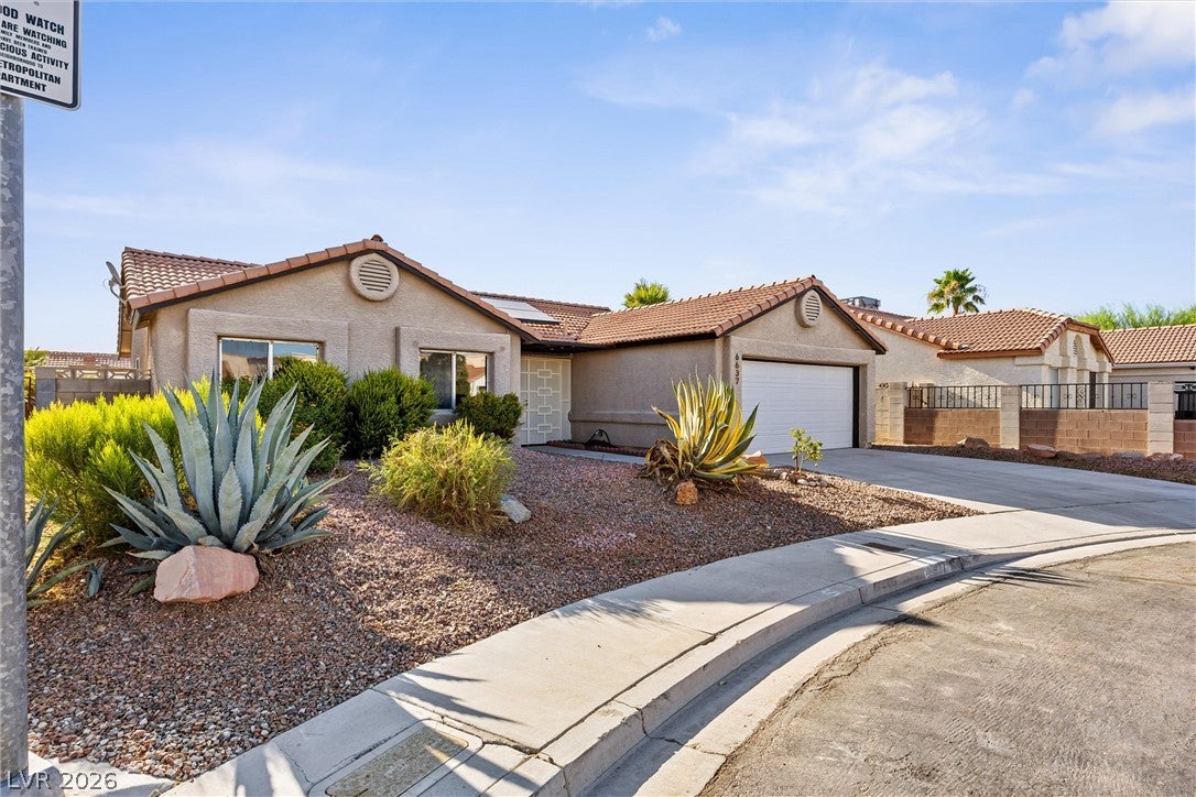 6637 Coastal Breeze Court