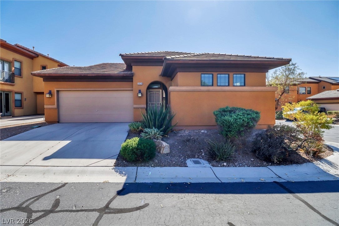 3928 Maldive Isle Court