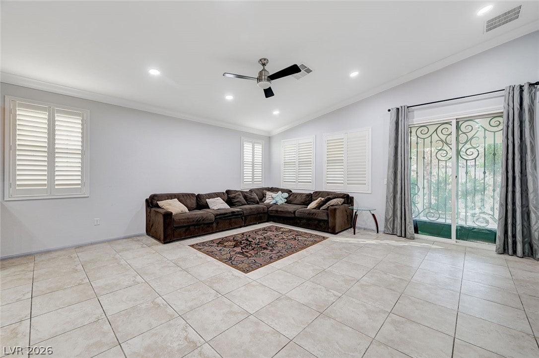 7129 Weavers Place