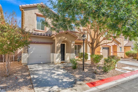 Homes For Sale - 7336 Camden Pine Avenue<br/> Clark County, Las Vegas, NV 89129