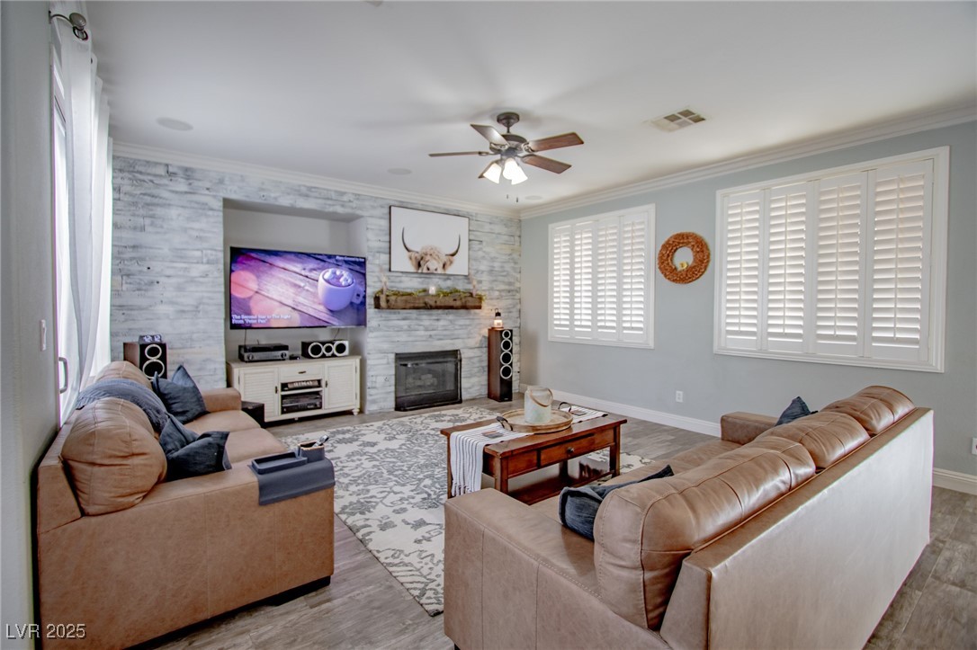 1125 Via Canale Drive, Henderson, Nevada image 3