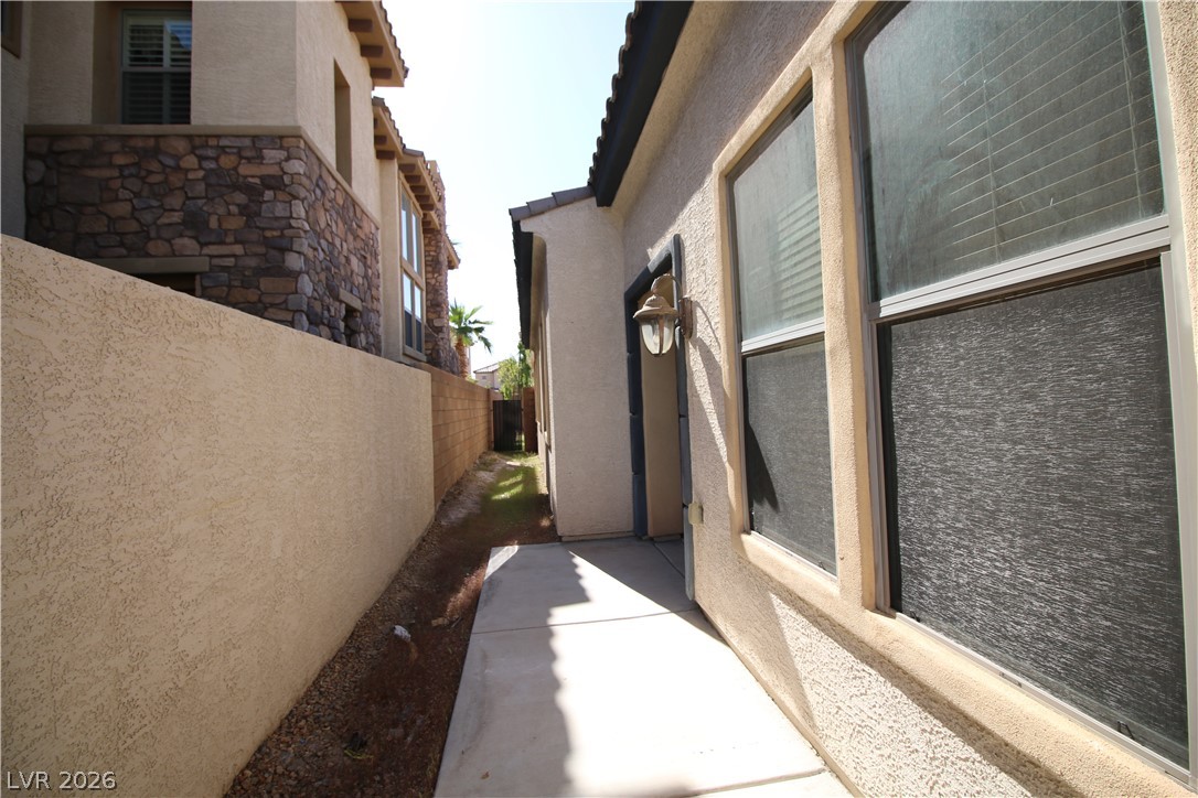 953 Via Stellato Street