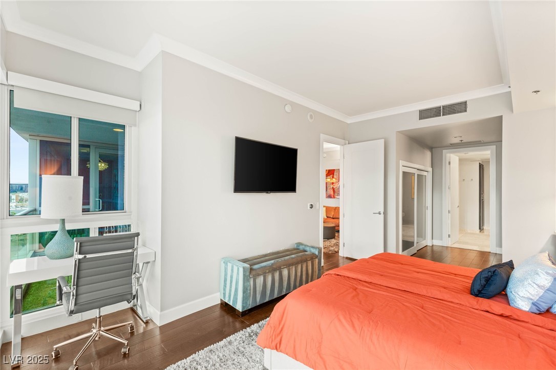 Las Vegas, Nevada 89103, United States, 2 Bedrooms Bedrooms, ,2 BathroomsBathrooms,Residential,Active,228531