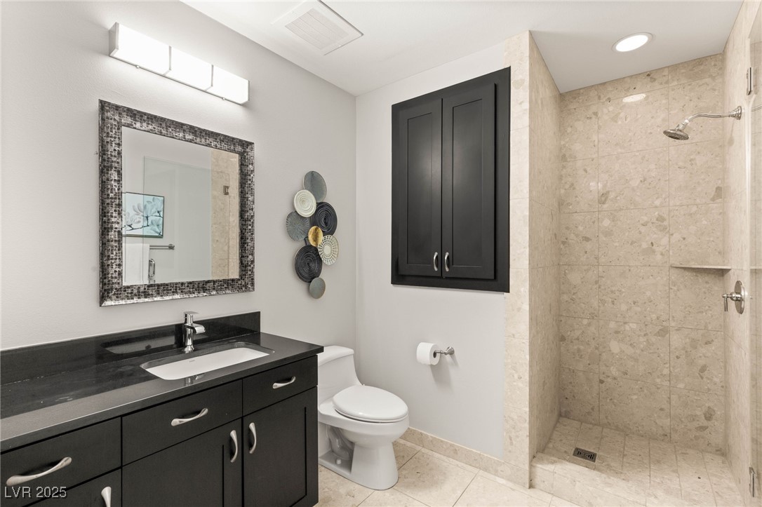 Las Vegas, Nevada 89103, United States, 2 Bedrooms Bedrooms, ,2 BathroomsBathrooms,Residential,Active,228531