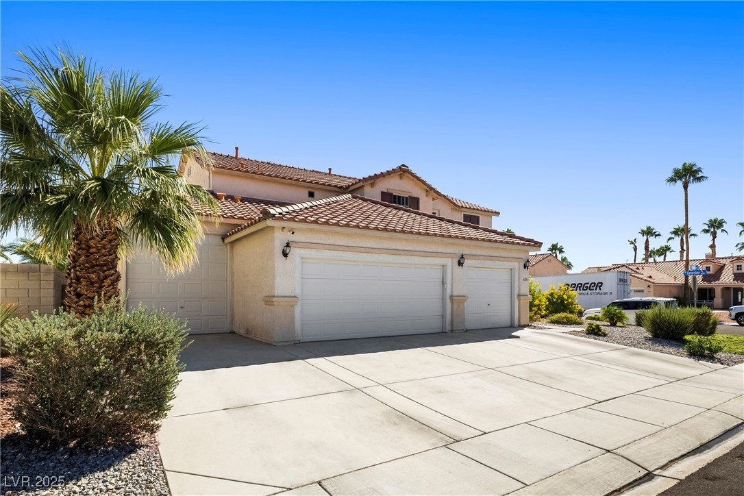 6136 Benchmark Way