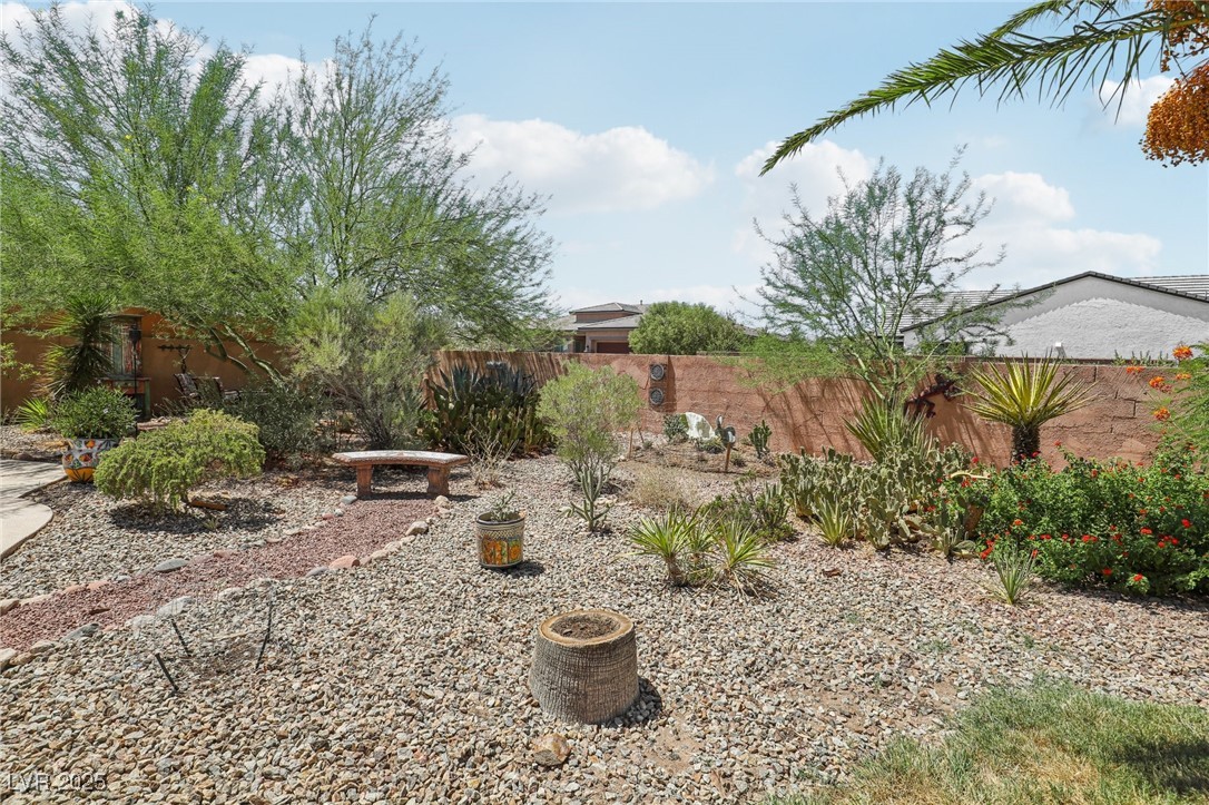 Las Vegas, Nevada 89118, United States, 3 Bedrooms Bedrooms, ,3 BathroomsBathrooms,Residential,Active,189815