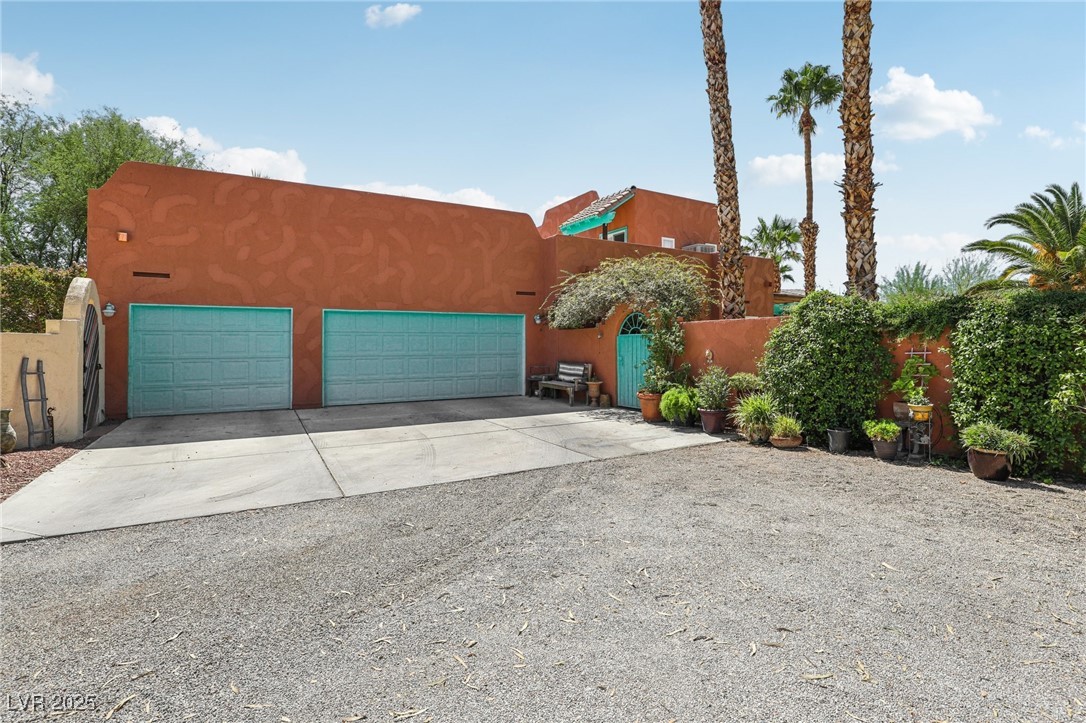 Las Vegas, Nevada 89118, United States, 3 Bedrooms Bedrooms, ,3 BathroomsBathrooms,Residential,Active,189815