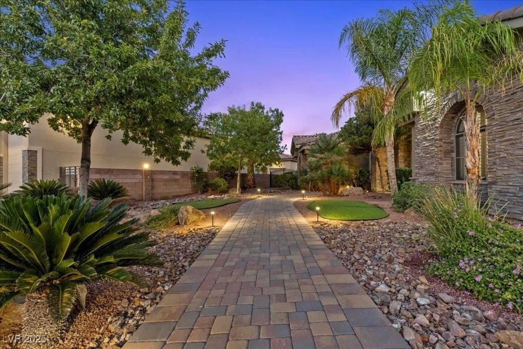 Photo of 9125 Hickam Avenue, Las Vegas, NV 89129 (MLS # 2737967)