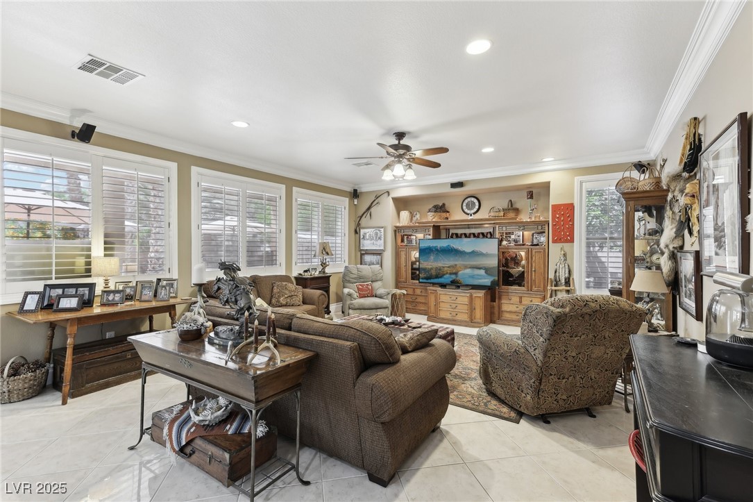 7301 Heggie Avenue, Las Vegas, Nevada image 11
