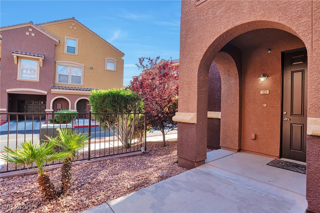 3975 N Hualapai Way 121