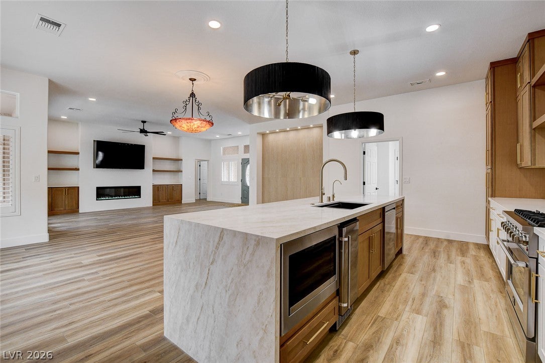 2621 Hanging Rock Drive