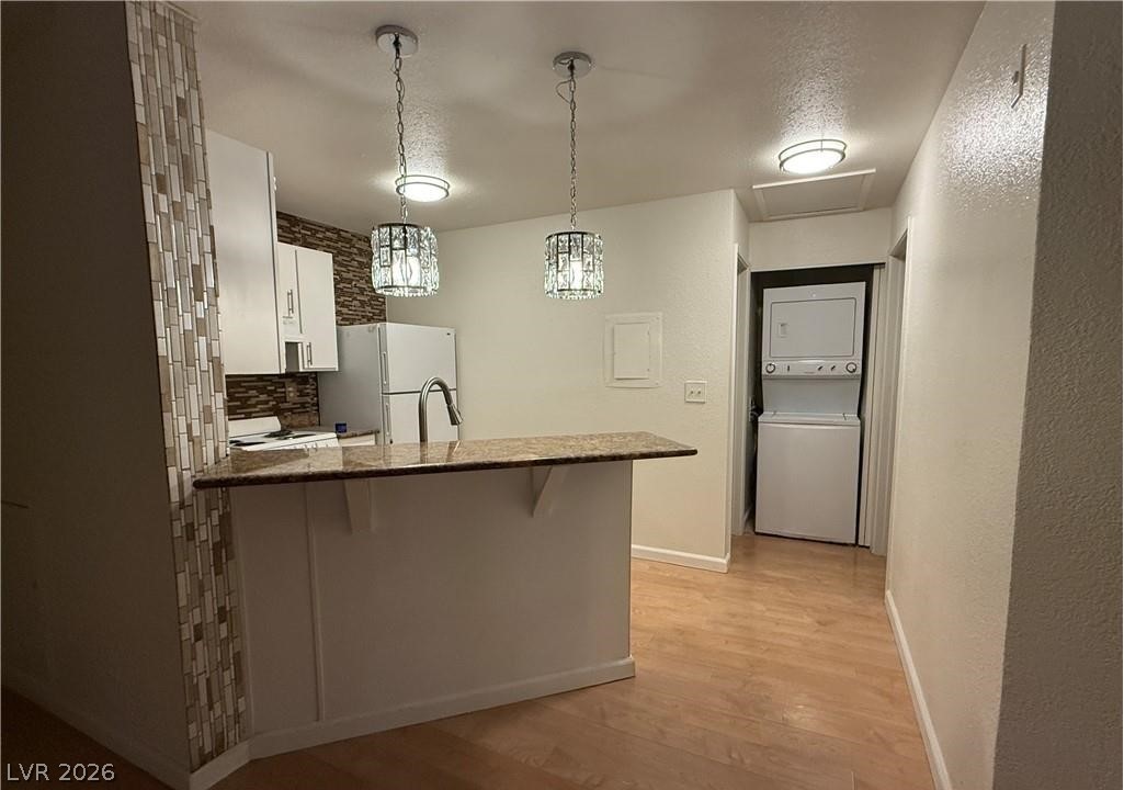 460 Elm Drive 204
