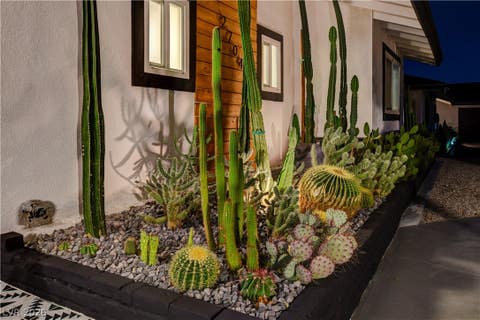 Tiny photo for 2704 Gilmary Avenue, Las Vegas, NV 89102 (MLS # 2791213)