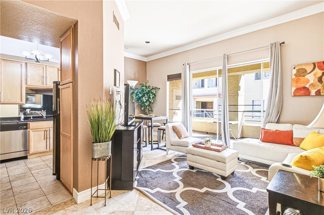 210 E Flamingo Road 330