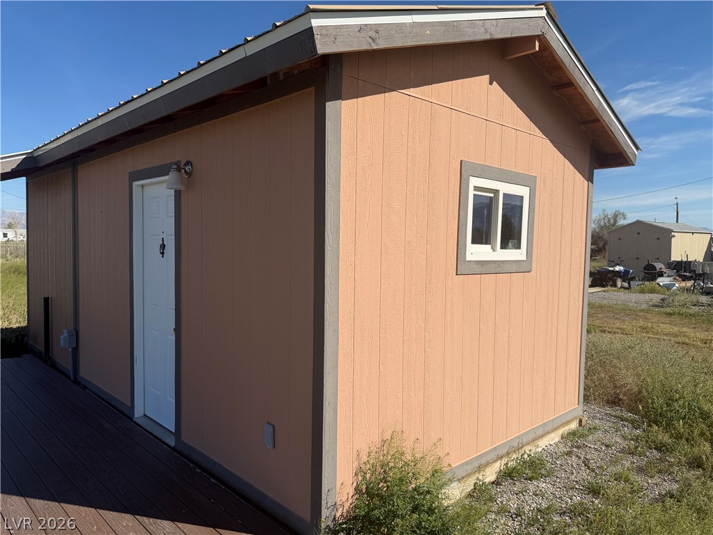 521 S Woodchips Road