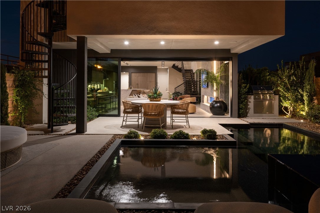 3961 Heron Fairway Drive