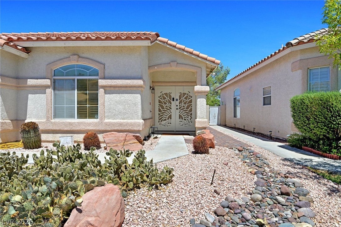 328 Jolly January Avenue