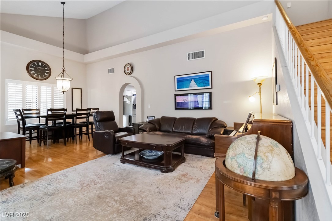 4872 Maryvale Drive