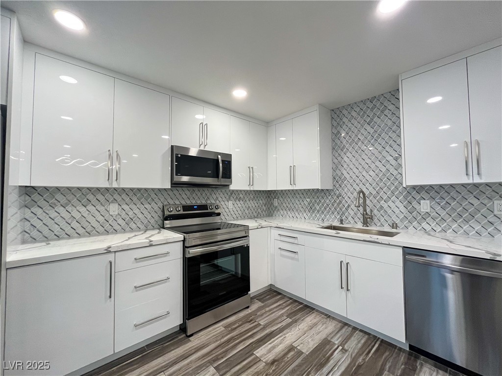 2705 Beaver Creek Court 101