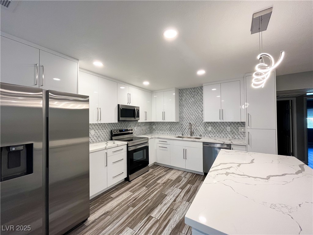 2705 Beaver Creek Court 101