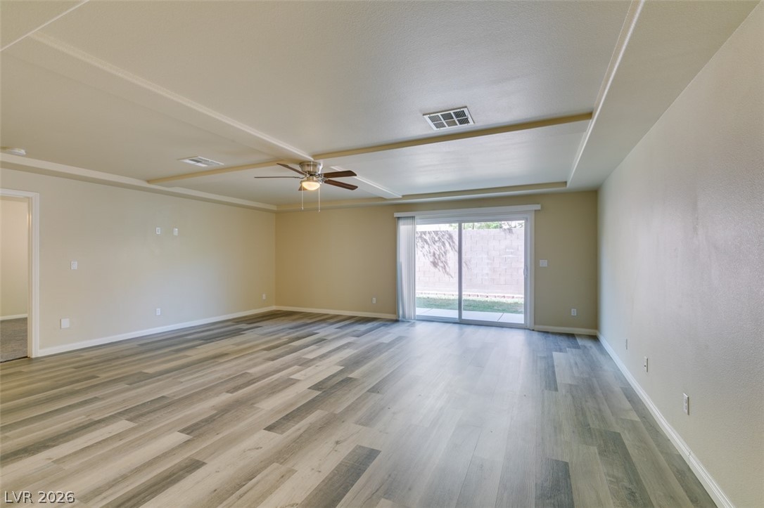 6386 Tomahawk Mill Court