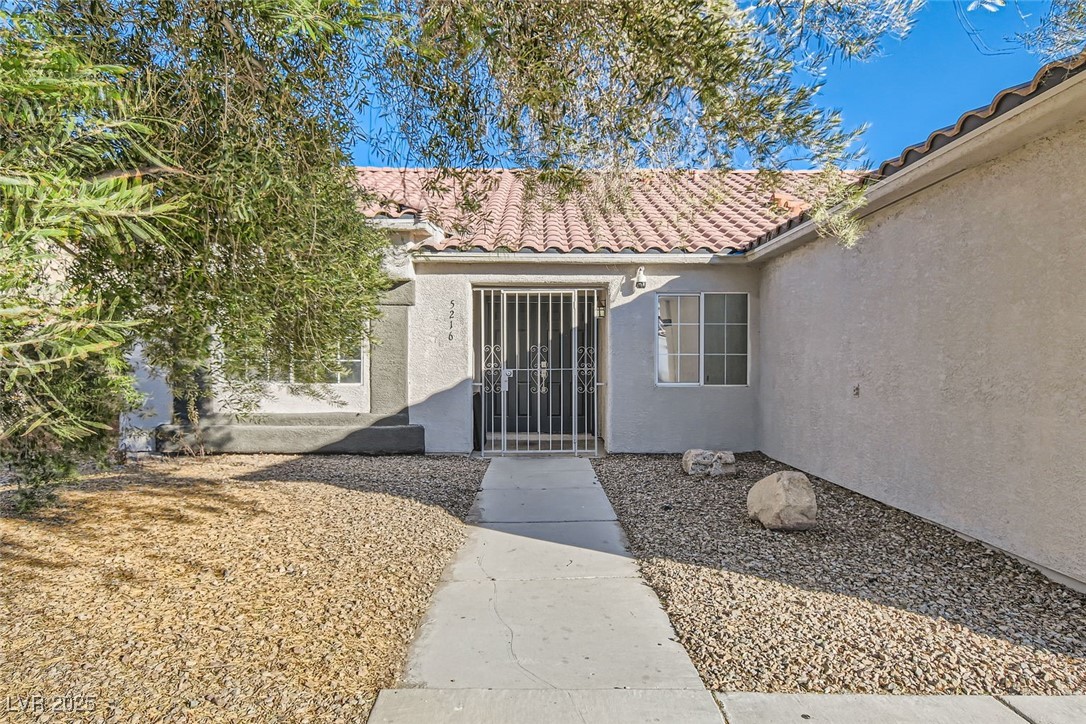 5216 Leopard Spot Court, North Las Vegas, Nevada image 3