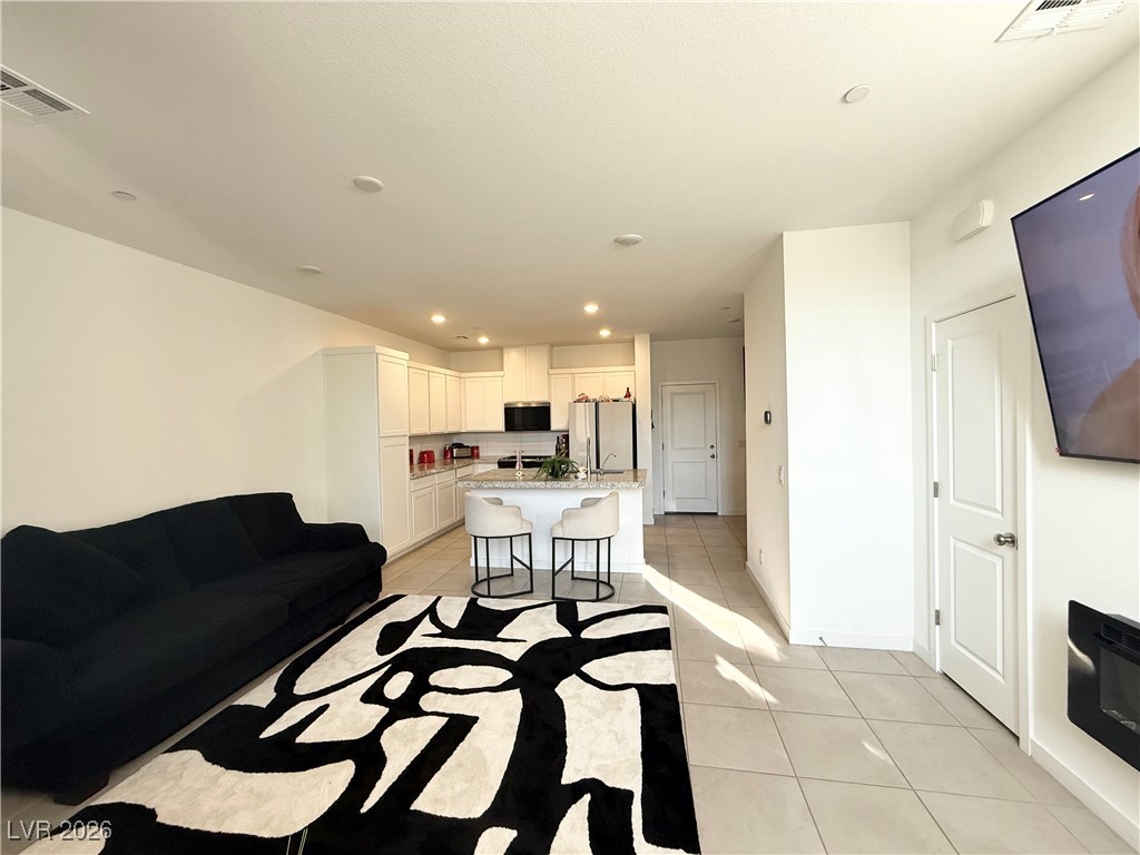 206 Freeport View Place