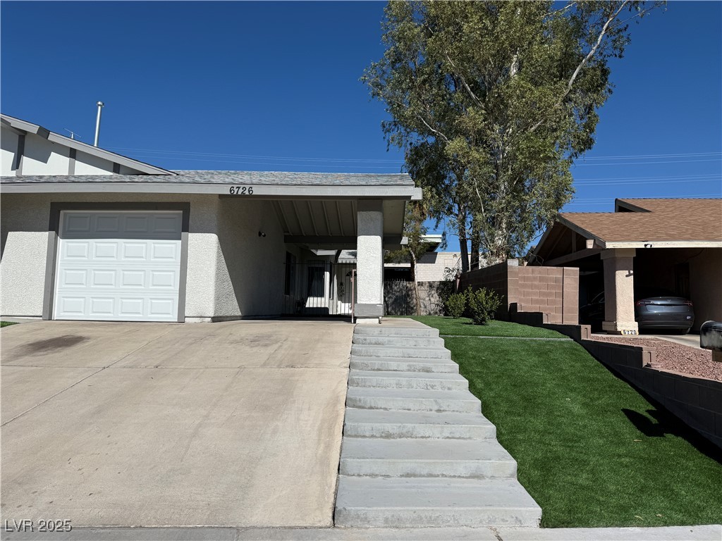 6726 Oak Valley Drive