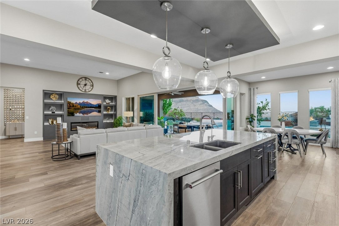 3084 The Peaks Lane