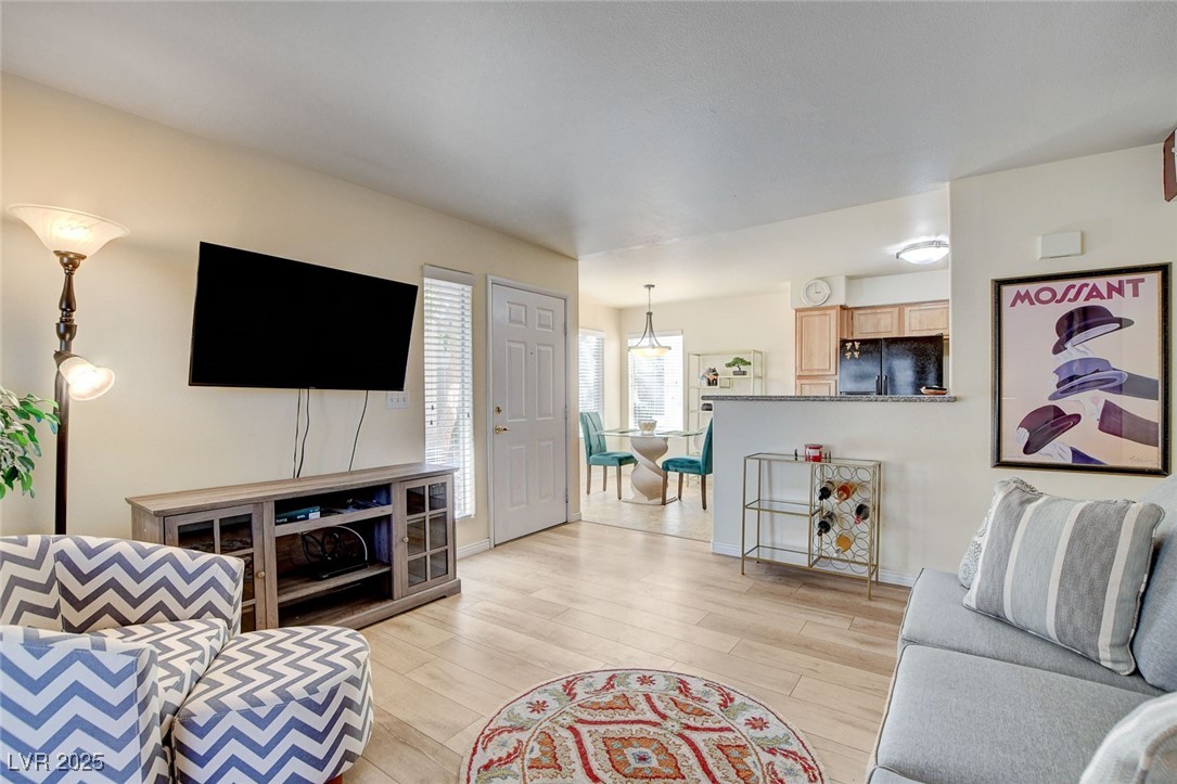 5710 E Tropicana Avenue 1185