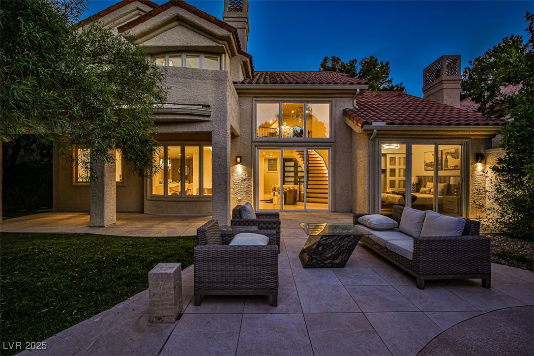 7970 Bermuda Dunes Avenue
